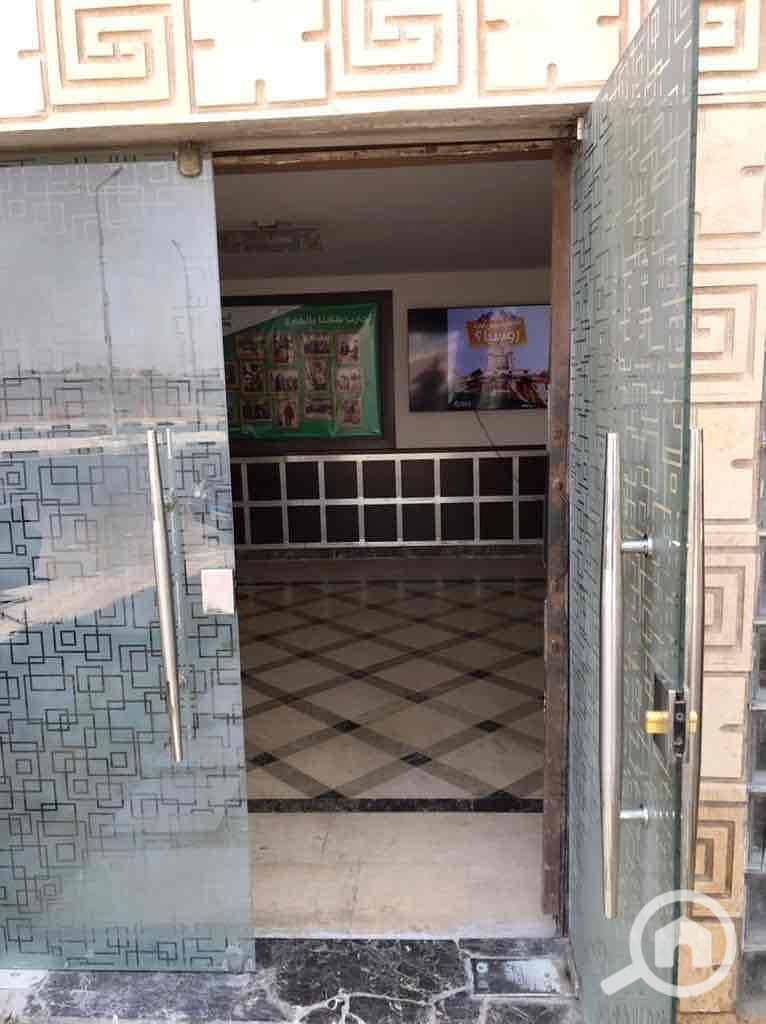 19 fd18adf5-8e5d-4230-b47e-56709a2d8f46. jpg