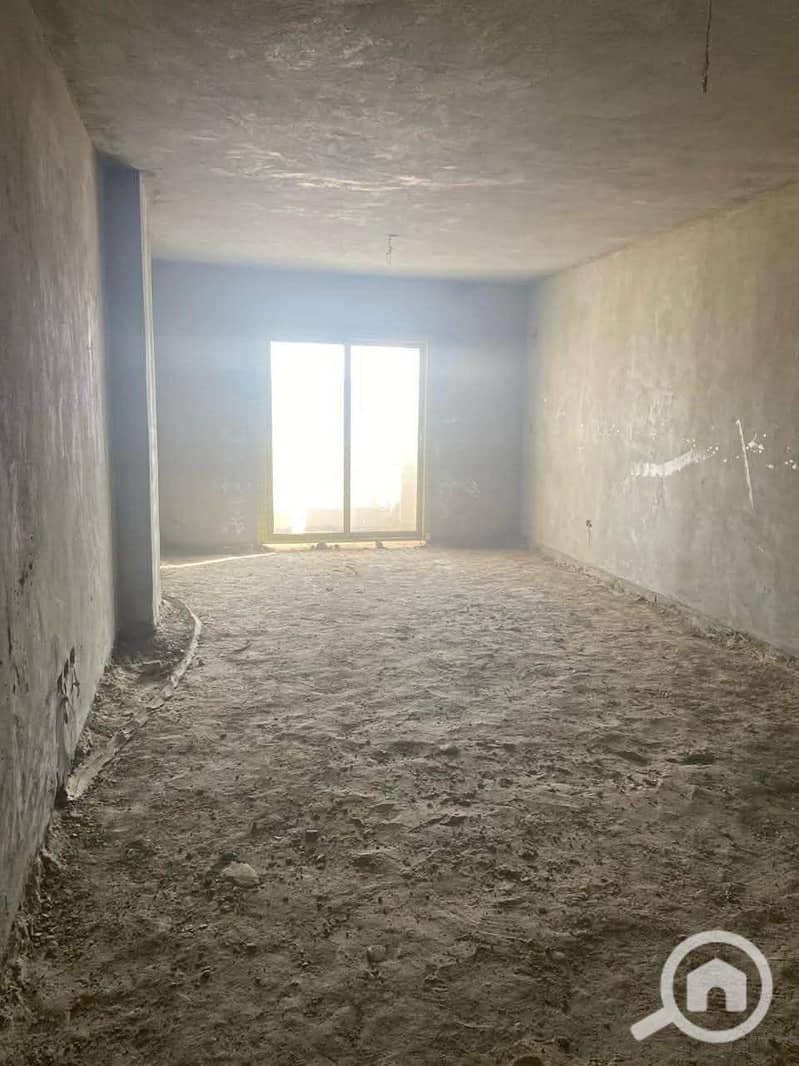 11 9d033879-31ad-4a1b-8153-9fee7903dc0a. jpg