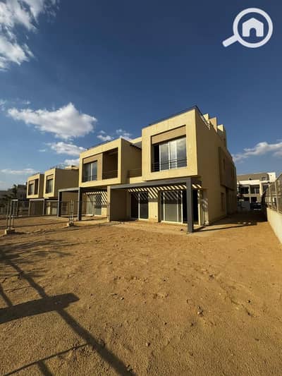 توين هاوس 3 غرف نوم للبيع في القاهرة الجديدة، القاهرة - IMG-20251210-WA0091. jpg