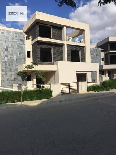 8 574ccc1c-4e20-4cad-8b1d-eb121619e8bc. jfif. jpg