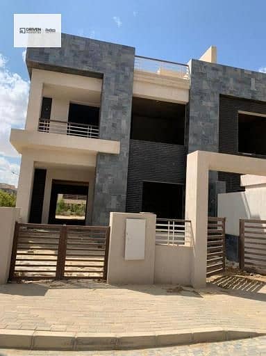 13 81260041-91ef-489b-8a18-3a2e999e78f6. jfif. jpg