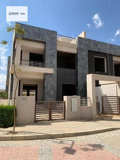 18 ee6e1ff6-0c89-4bcc-86ef-5fe2bed6ec5e. jfif. jpg