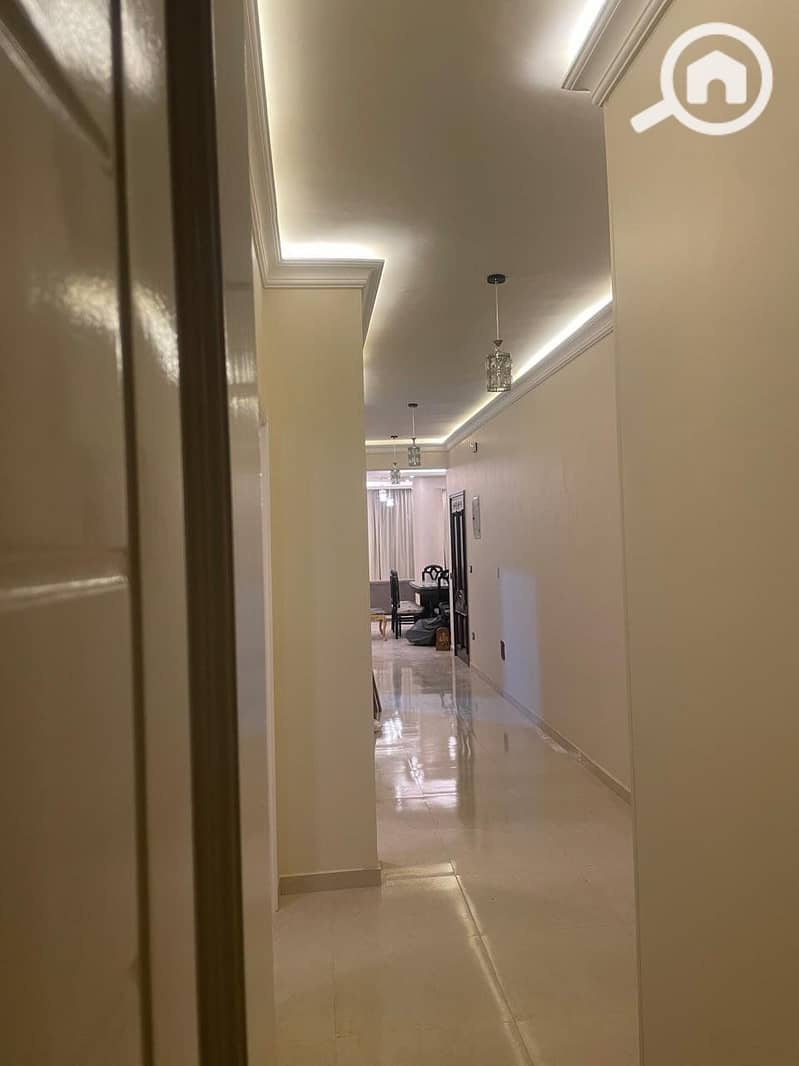 8 dec3bbd9-9e1d-46a6-9143-f55c12268f65. jpg