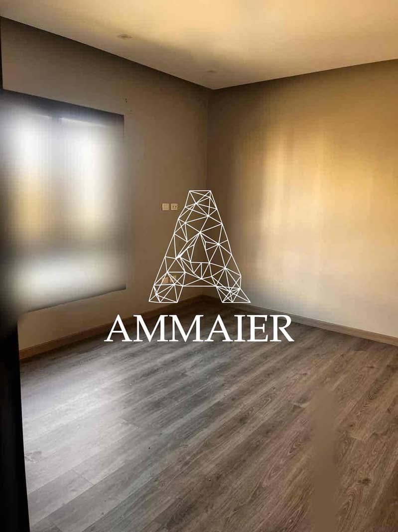 5 cf454e10-fc63-4d0c-ad85-0a2f5ee531f4. jpg