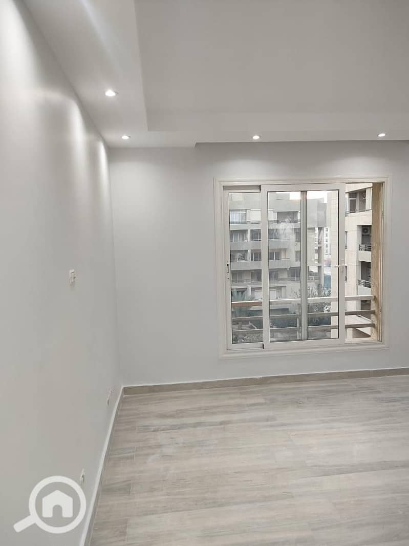 6 196dbdd9-e85f-48c7-bf02-b4800c23a468. jpg