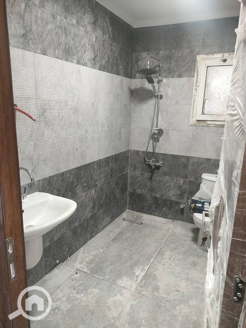 11 e033f7e3-2580-46eb-b73c-ef42d36827e2. jpg