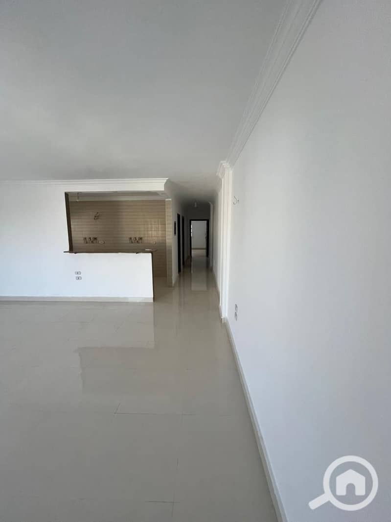 16 WhatsApp Image 2026-01-25 at 18.57. 02. jpeg