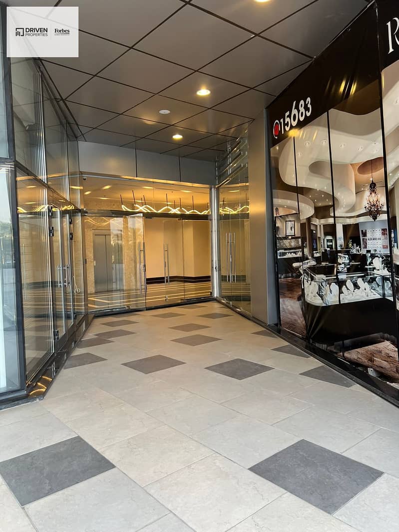 8 785ddbf9-1a00-4039-bb0d-7568ad4e2102. jpg