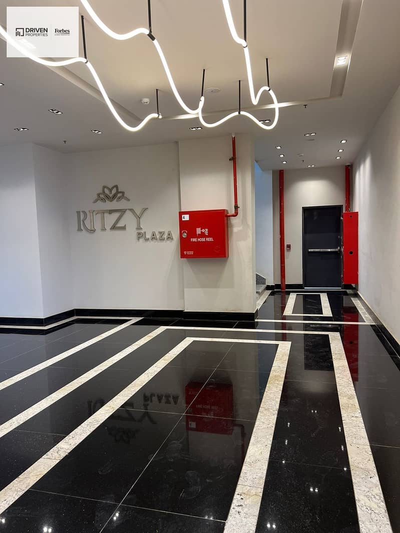 11 001d9b0e-07b6-430c-b9c5-76983f26cb7a. jpg