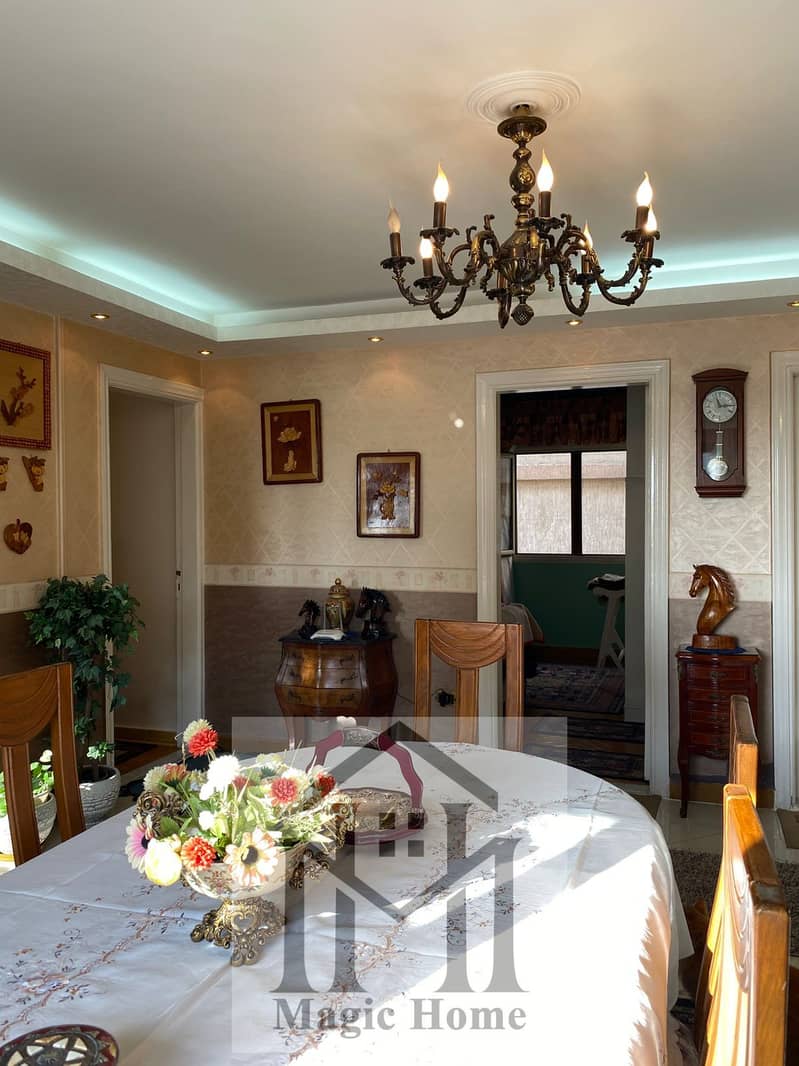 8 bfbeebf8-5b2c-4ea5-9398-f25dd09acaa0. jpg