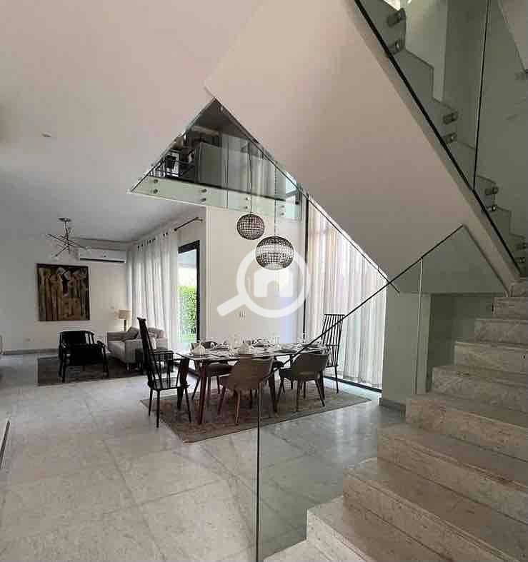 3 c39bc1a1-0ad3-4079-a6a8-020675f3493a. jpg