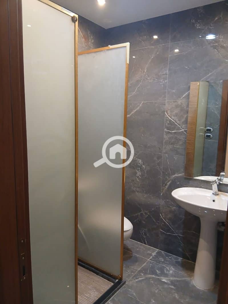 11 a9cb2eb4-92f4-4595-8326-1154b2882691. jpg