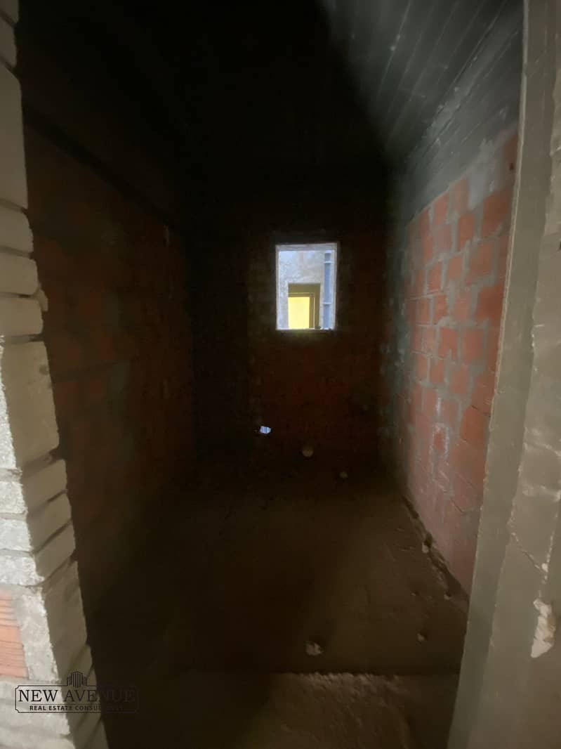 5 WhatsApp Image 2026-01-22 at 12.48. 24 PM (1). jpeg