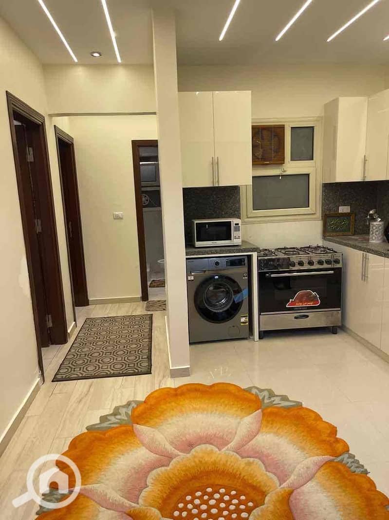 2 832d8f64-3c09-4d0d-92d6-8c28f9e5548d. jpg