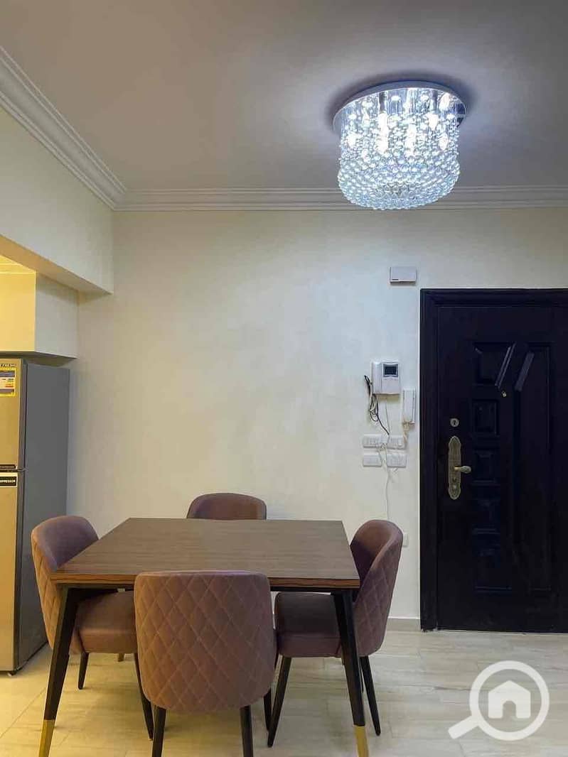 5 364235c8-6383-4fdb-be32-7d75713fe7c6. jpg