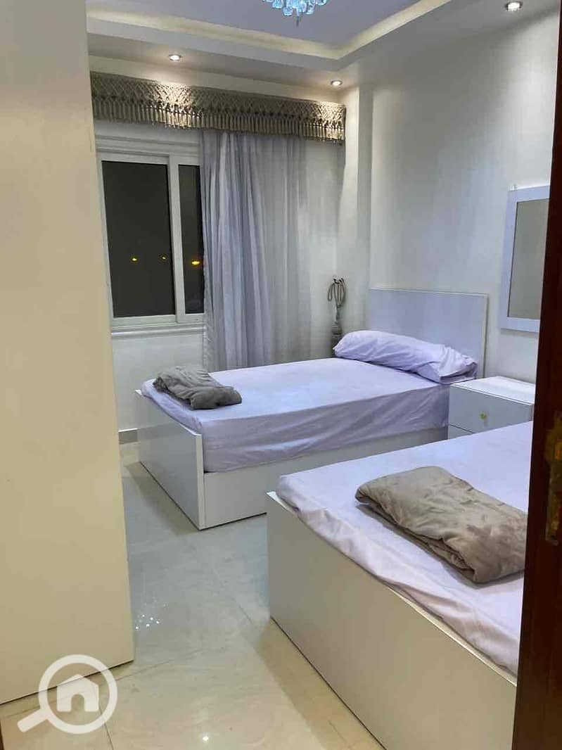 7 61e5294d-ceee-43f8-af55-1b7365ea1d9e. jpg