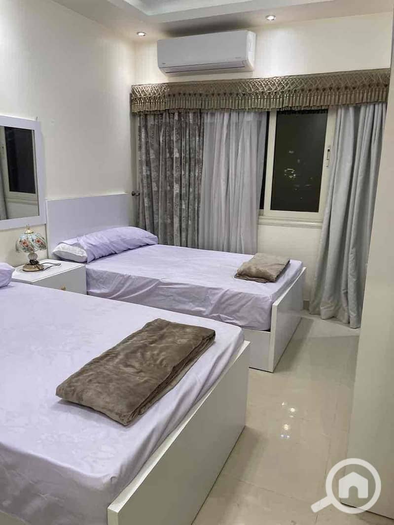 13 f25a58fb-61d1-49de-940c-be836bd5267d. jpg