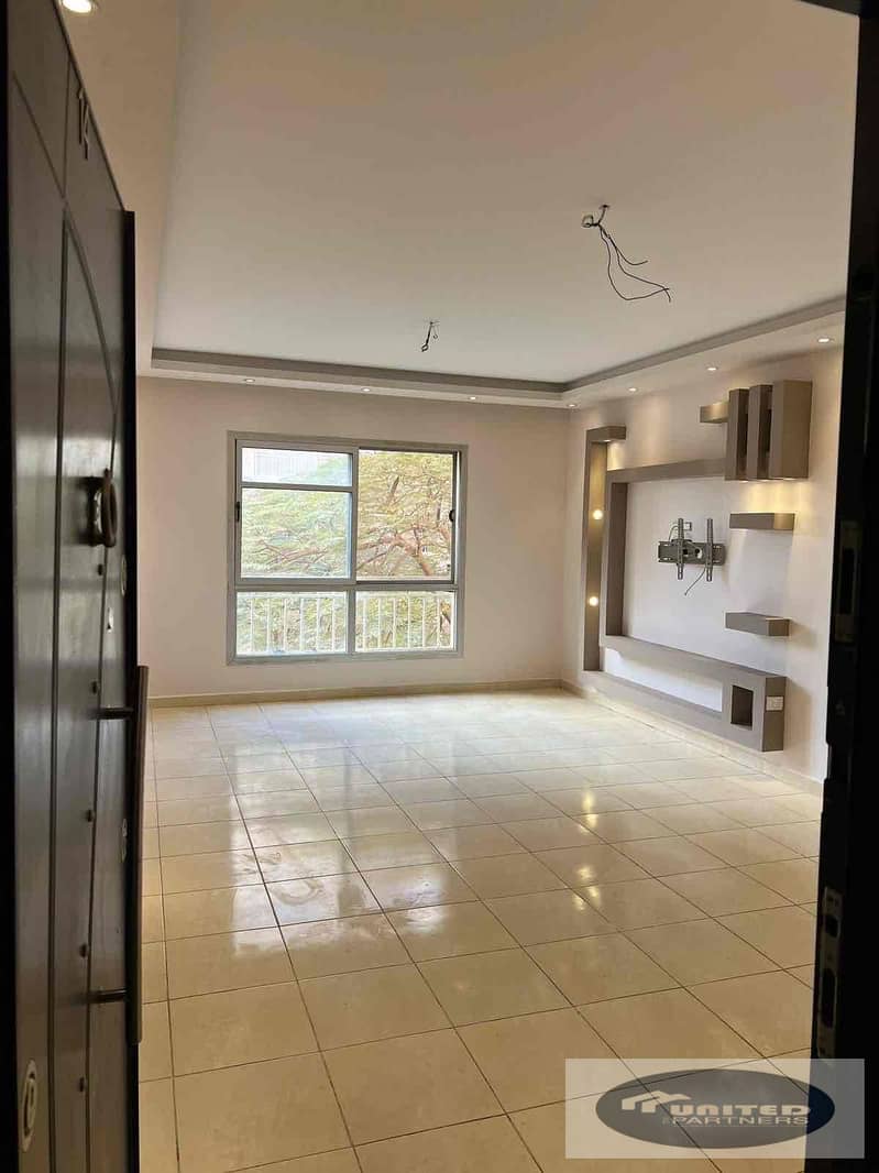 5 5d0f13f0-d2f4-42d9-8ac8-bc3c490f2797. jpg