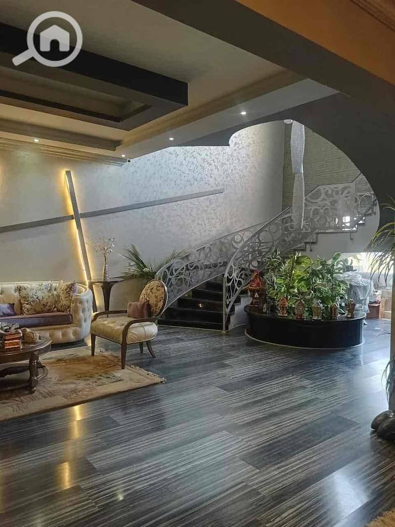 9 45217000-19c7-425b-9af6-fbdffb9237d1. jpg