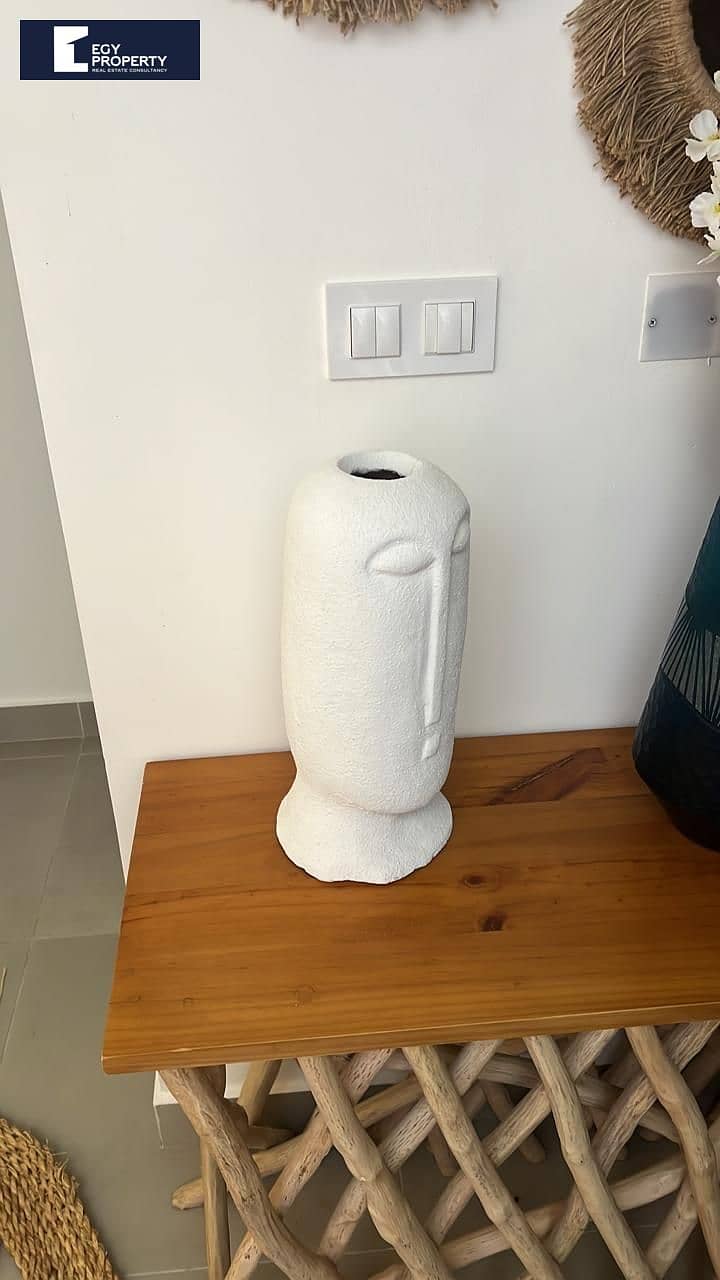 8 _files_454c3ec1-3560-4aa2-b7b5-5261704a9883. jpeg