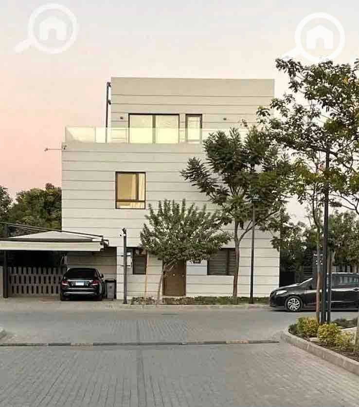 5 e72b2466-3fc1-4ae6-9758-fe446c321038. jpg