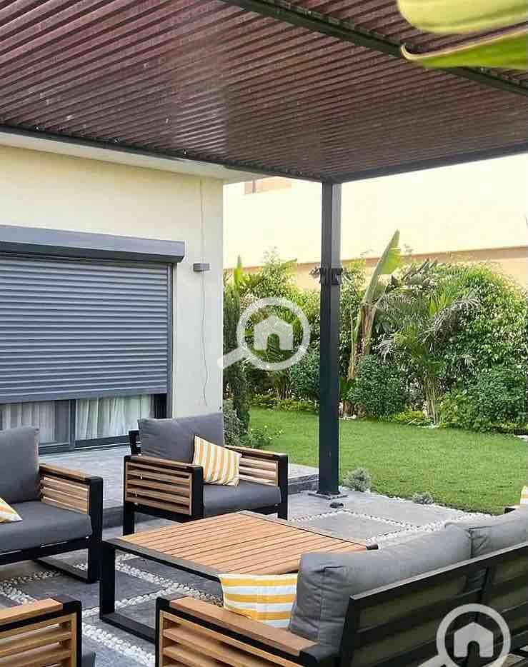 7 efee6774-6bf7-4222-af44-c715018a6b40. jpg