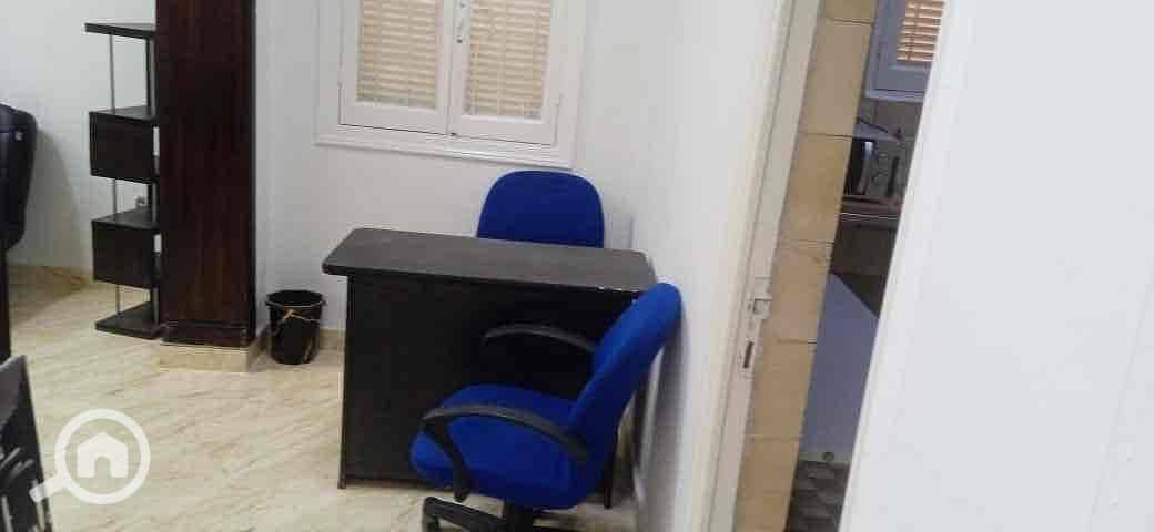 7 2a27b163-48e8-46f2-a5cc-5310419561e0. jpg