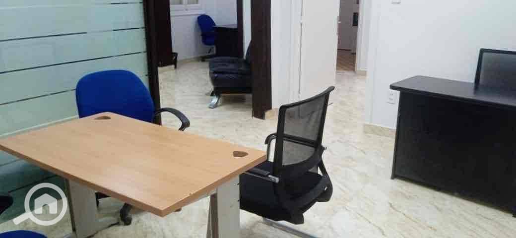 12 193fc1db-3b53-458e-b5ed-8cb90c48487f. jpg