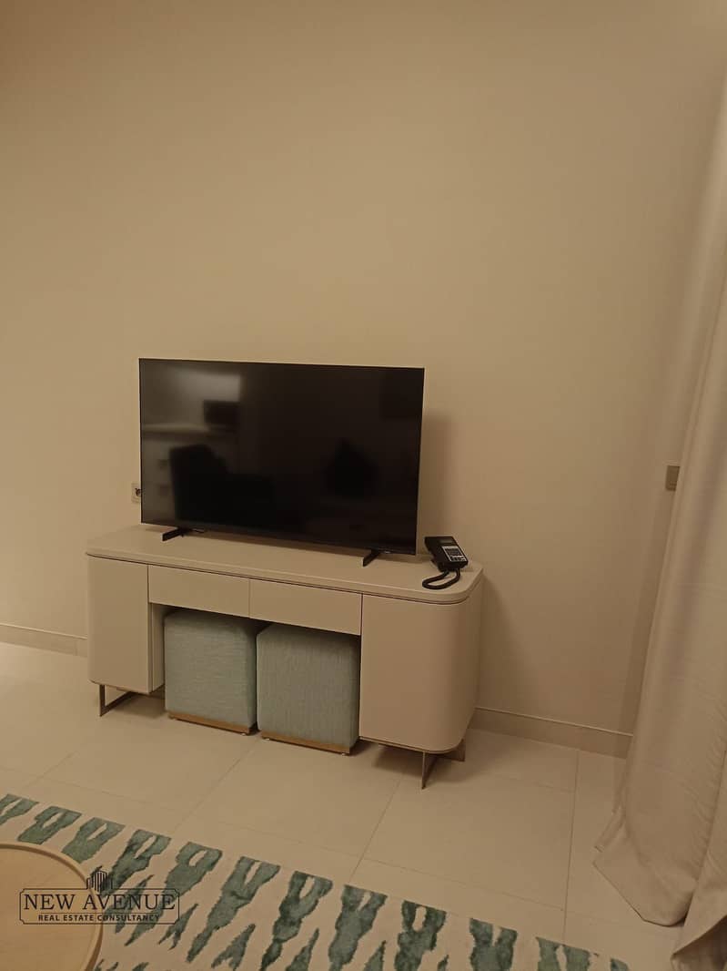 8 490289e8-461b-4482-b5e1-eb24af6123f1. jpg