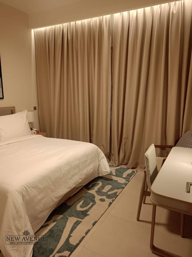 10 cf354e7c-e7c5-48cb-826a-56ed274e3898. jpg