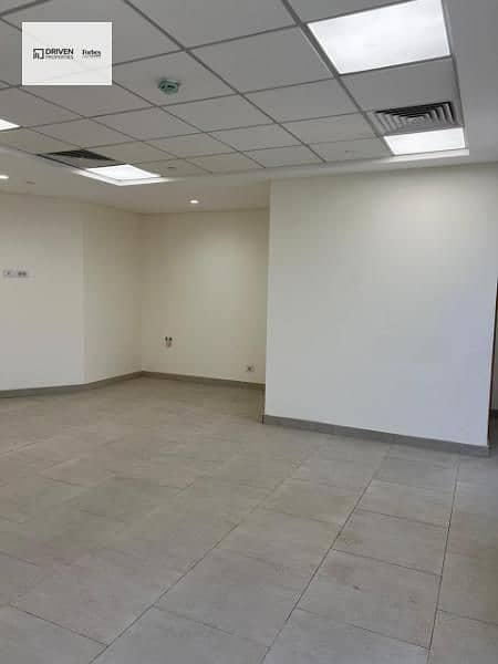 7 46dddd53-abff-4f50-b43c-2adc3d4850ef. jpg