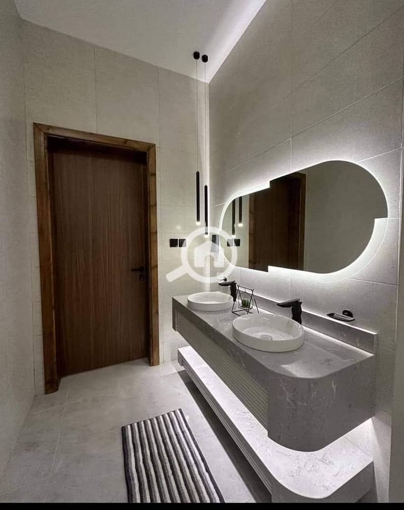 7 FB_IMG_1730702616650. jpg