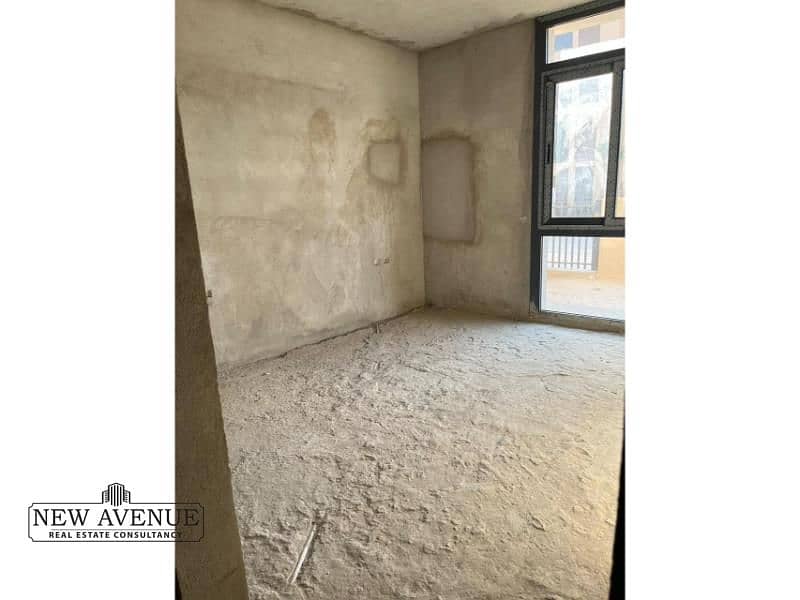 10 WhatsApp Image 2026-01-25 at 5.58. 51 PM. jpg