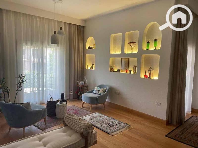 10 63b6354f-25a4-4336-b237-cd745e29b2d8. jpg