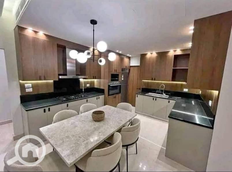 6 FB_IMG_1744308972494. jpg