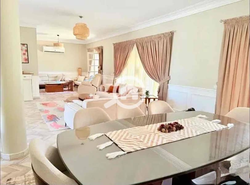 11 7ad150c8-be4c-4dfd-ab40-ee05be9c3cd4. jpg