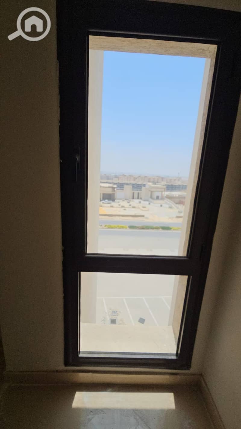 2 WhatsApp Image 2026-01-25 at 21.04. 00 (4). jpeg