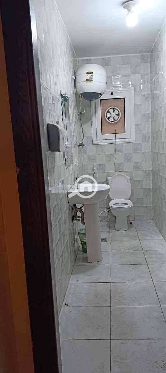 10 2e306479-a798-4874-9b29-0d15b6b8ec00. jpg