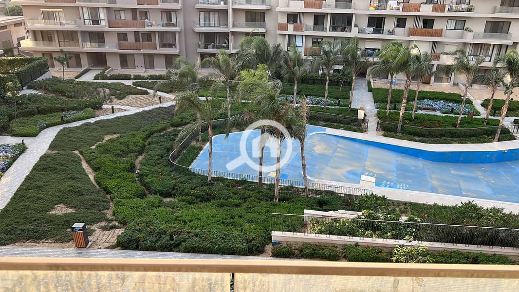 7 b7ae4205-97e5-4894-b9bd-a177588392d3. jpeg