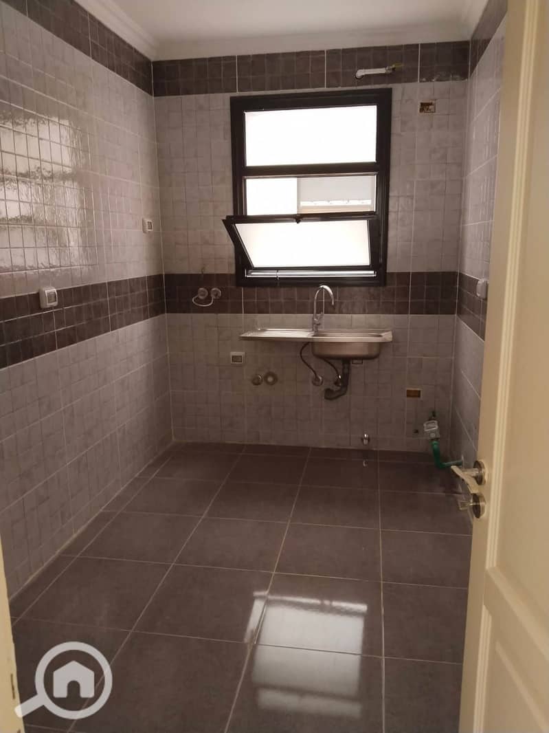 7 WhatsApp Image 2026-01-25 at 22.05. 42 (1). jpeg