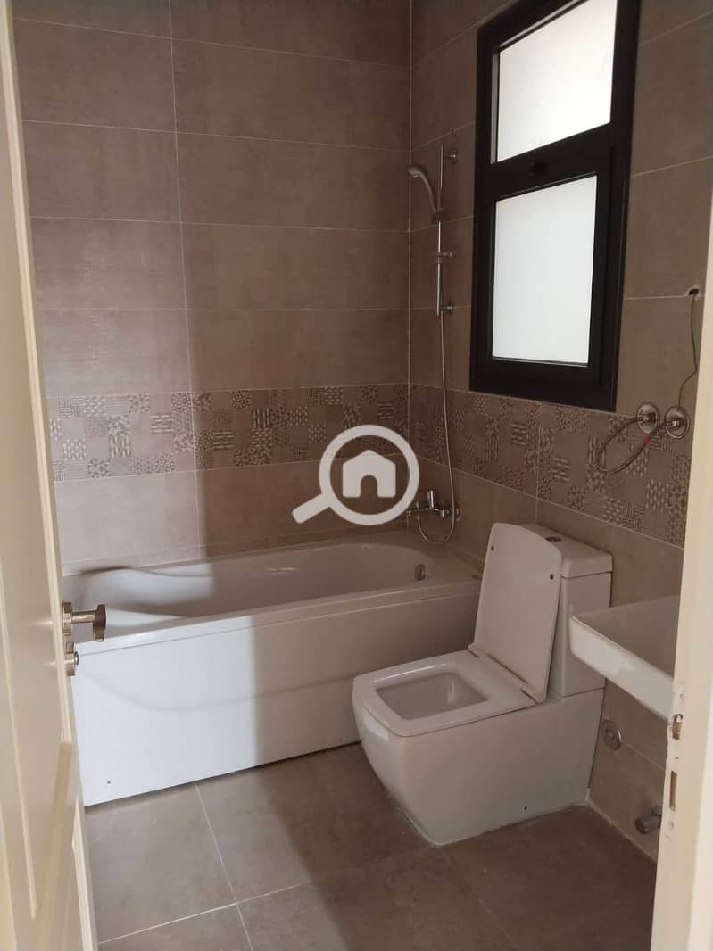 9 WhatsApp Image 2026-01-25 at 22.05. 42 (3). jpeg