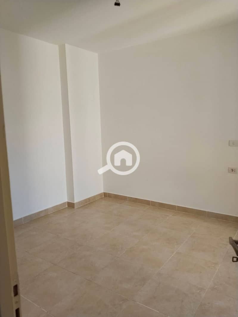 14 WhatsApp Image 2026-01-25 at 22.05. 43 (3). jpeg