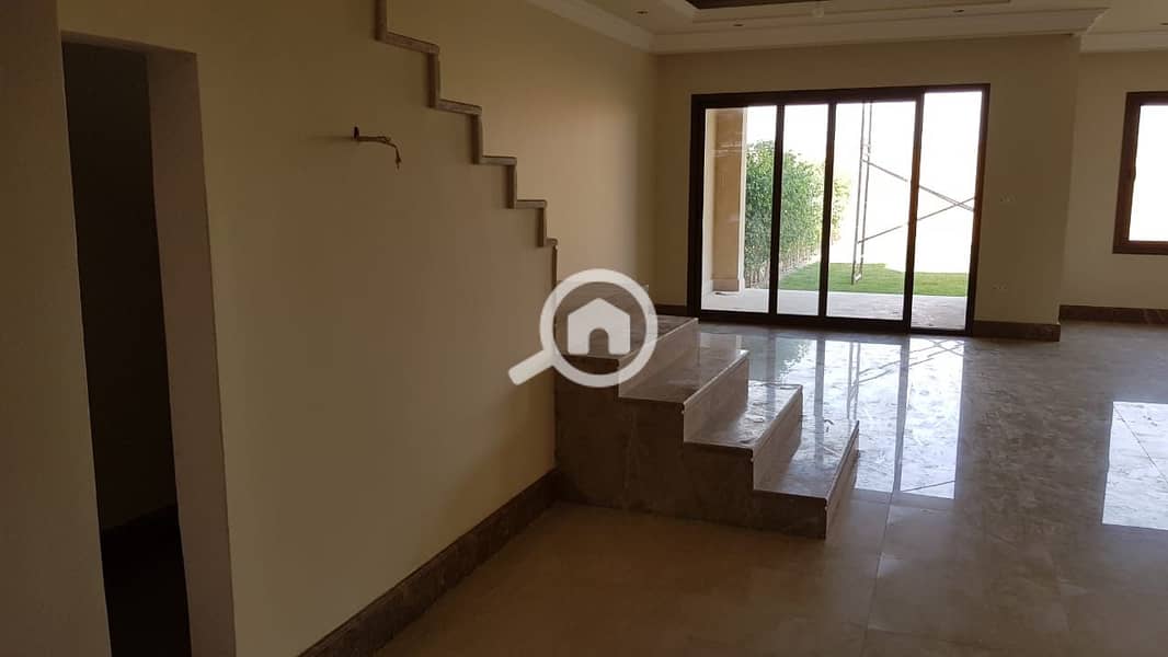 2 2c7678e0-1d31-4cda-a188-004a9ca7b547. jpeg