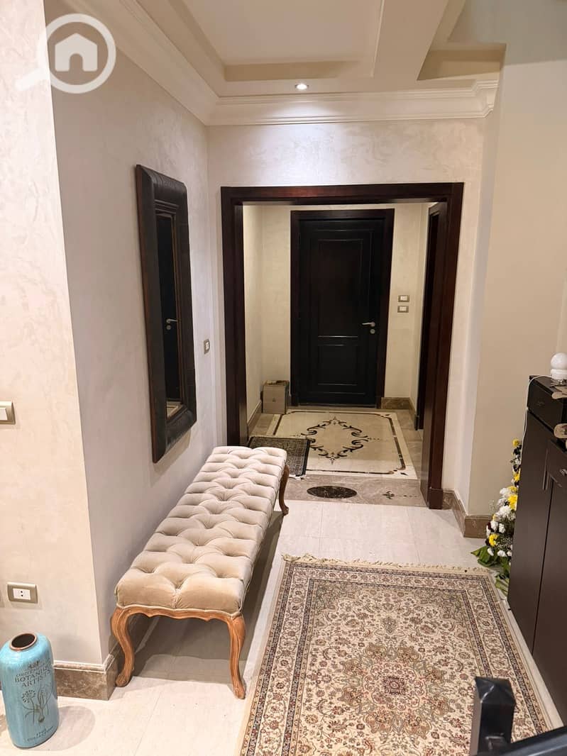 4 43a033a9-617c-4c13-84dd-15d3935fa086. jpeg