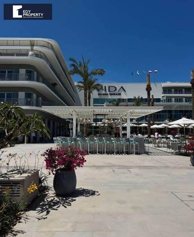 10 WhatsApp Image 2025-12-14 at 17.02. 47_3c28b85a. jpg