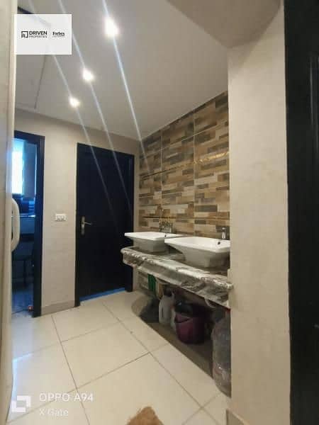 9 beverly hills (7). jpg