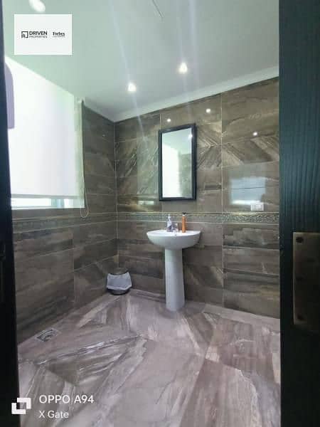 12 beverly hills (11). jpg