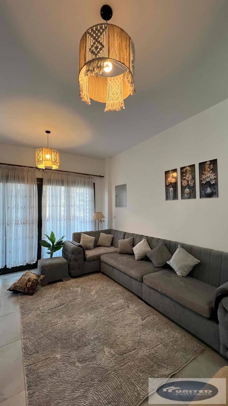 2 dbacfd72-5fb5-4220-9a4e-642e8651d549. jpg