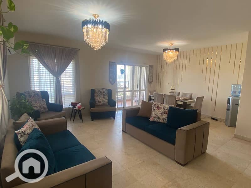 4 c7ff9d61-1c83-4704-9957-57b5e72e3fc0. jpeg