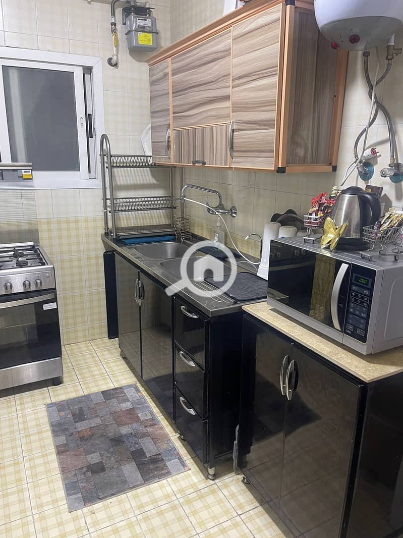 6 5b8141f5-1a14-48bc-ba81-2b4d450a03c8. jpeg